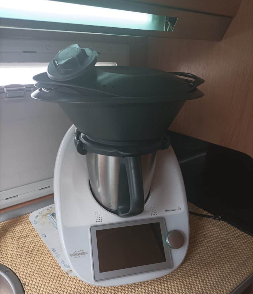 cuisiner en camping-car avec un Thermomix